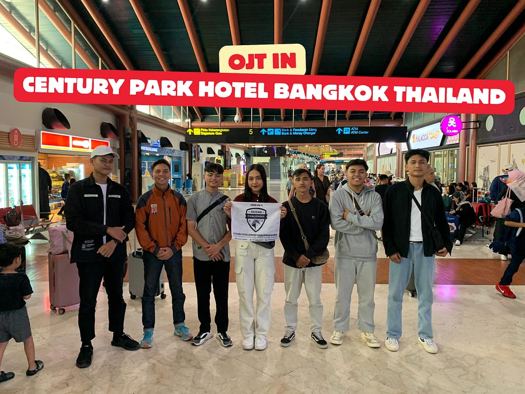 𝐀𝐝𝐢𝐭𝐲𝐚 𝐁𝐚𝐠𝐚𝐬 𝐏𝐫𝐚𝐬𝐮𝐬𝐭𝐲𝐨 - SMK Kartek Jatilawang
|
𝐀𝐥𝐟𝐚𝐧𝐝𝐲 𝐃𝐰𝐢 𝐅𝐢𝐭𝐫𝐢𝐲𝐚𝐧𝐭𝐨 - SMK Wongsorejo Gombong
|
𝐅𝐚𝐢𝐳𝐮𝐧 𝐍𝐚𝐰𝐚𝐥 - SMKN 1 Petarukan
|
𝐍𝐞𝐥𝐲 𝐈𝐧𝐚𝐫𝐨𝐭𝐮𝐥 𝐇𝐮𝐬𝐧𝐚 - SMAN 1 Wadaslintang
|
𝐀𝐝𝐲 𝐏𝐫𝐚𝐬𝐞𝐭𝐲𝐨 - SMK Muhammadiyah 1 Wonosobo
|
𝐑𝐞𝐯𝐚𝐥𝐝𝐨 𝐑𝐚𝐬𝐲𝐢𝐝𝐢𝐢𝐧 - SMAN 1 Sigaluh
|
𝐈𝐯𝐚𝐧 𝐀𝐫𝐢𝐲𝐚𝐧𝐭𝐨 - SMKN 1 Rembang