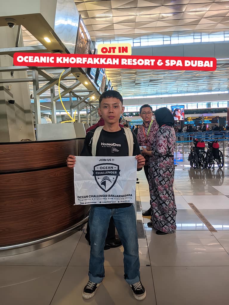 𝐅𝐚𝐪𝐢𝐡 𝐙𝐢𝐝𝐚𝐧 - SMK 17 Parakan